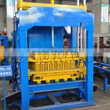 QT5-15 vibrated block making machine