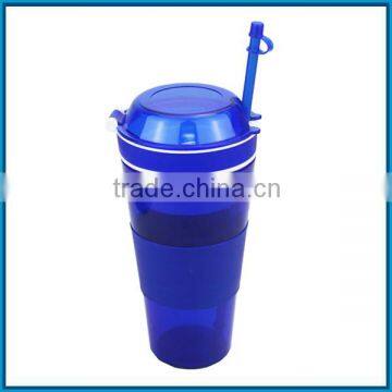 plastic juice cup with straw and lid