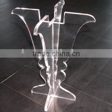 beautiful clear wedding acrylic candle holder