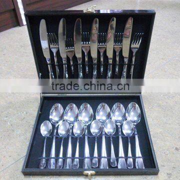 24 pcs stainless steel cutlery set with black wood case