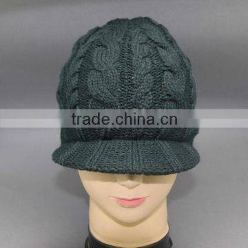 KNIT CABLE BEANIE WITH VISOR