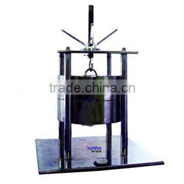 Plug compression test device