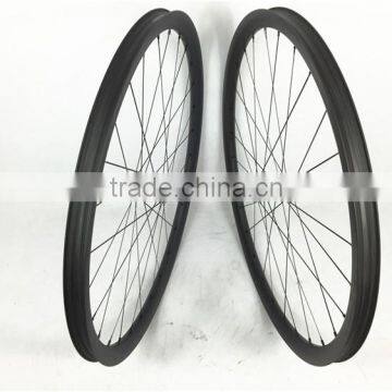 29er full carbon fiber clincher mountain bike wheelset 30mm x 30mm tubeless compatible, DT 240S 28H Central lock