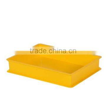 Plastic bread serving tray