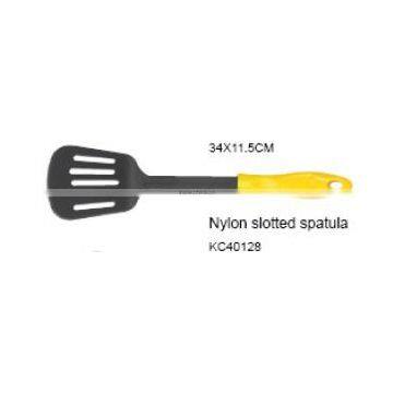 Nylon slotted spatula