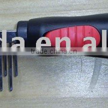 Pet grooming Comb with plastic handle