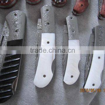 OEM Handmade Damascus Collection Folding Knife, Mountain Hiking Small Knife, Natural Wood Handle photo-4