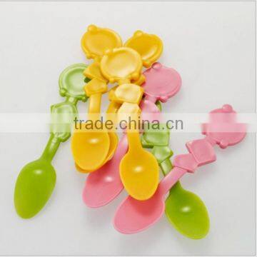 wholesale safe PP plastic spoons for baby,custom wholesale saf PP plastic spoons for baby,custom PP plastic spoons for baby