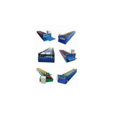 Roof panel roll forming machine with PLC control system