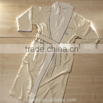 Luxury hotel Unisex Men Women double layer coral fleece Lined Microfiber bathrobe wholesale