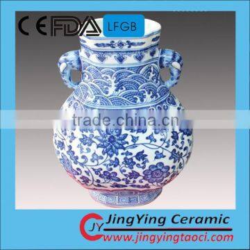 Jingdezhen decoration antique blue and white Chinese ceramic vase