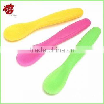 2015 Amyoung A Wide Selection Of Colours And Designs Safety Baby Silicone Soup Spoon,Baby Spoon Fork Of Looking Spoon OKBEBE