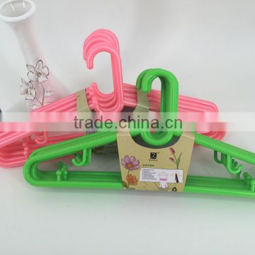 Xu Feng cheap colorful plastic hanger supermarket home use factory 1086