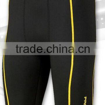 Comfortable protection technology compression shorts