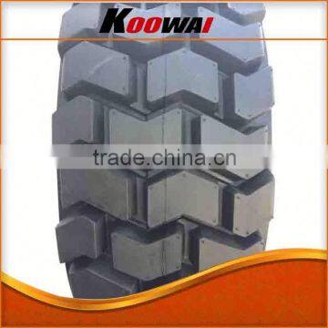 High Quality Bias Truck Tire 11.00-22