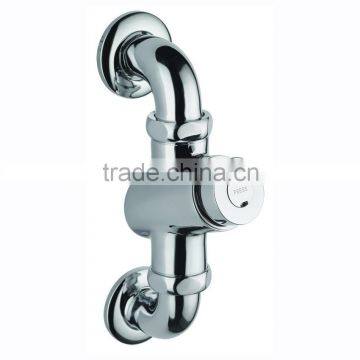 High Quality Brass Self Closing Toilet Flush Valve, Self Closing Valve, Chrome Finish and Wall Mounted