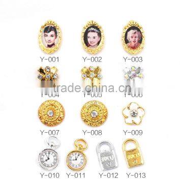 Fashion Retro Queen Head Portrait Ring Nail Art Rhinestones DIY Nails Decoration Watch Lock Flower Shape Nails Decorations