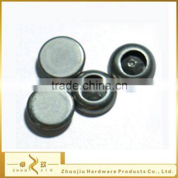 Metal rivet washer for bags