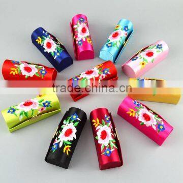 Brocade embroidery lipstick box