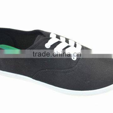 White low price canvas shoes wholesale for bulk