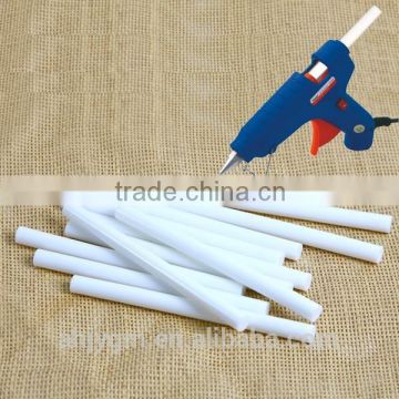 White Hot Melt Glue Stick For Glue Gun.