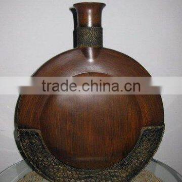 Ploy art flower vase