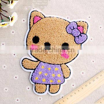 2016 latest custom made little cut bear embroidery chenille patches