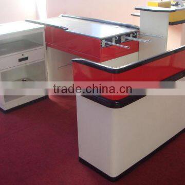 supermarket front desk table counter