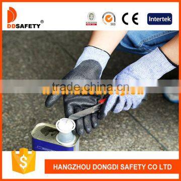 DDSAFETY 2017 High Performance Polyethylene Fiber Glass Knitted Liner Black PU Coated Cut Resistant Safety Gloves photo-2