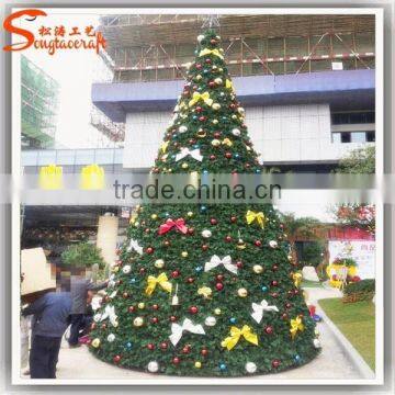 Variety of Unique Solar Christmas Tree Different Sizes Christmas Tree With Led Lights