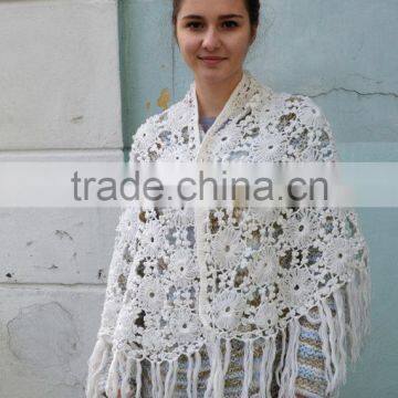 Vintage White Crochet Shawl, Soft Crochet Fringe Wrap, Wedding Shawl Wrap, Bride Shawl Ivory Wedding photo-5