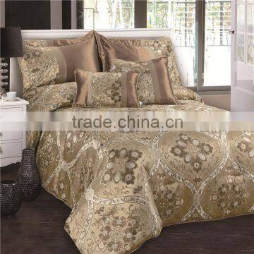 Ribbon Quilted Jacquard Comforter photo-5