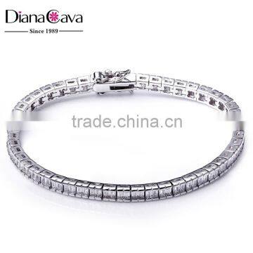 Popular Tennis Bracelets Simple Design Baguette Zirconia Vintage Party Bracelet