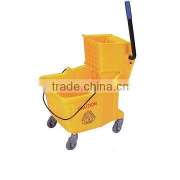 High quality mop wringer trolley delue down press wringer