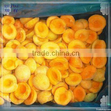 IQF frozen apricot with good quality