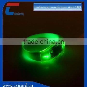 remote controlled light up silicon wristband