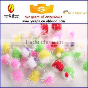 Iridescent polypropylene pompoms