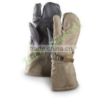 FGI- winter gloves, military surplus