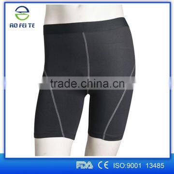 Wholesale Sport Fitness Compression Men's Sport Running Shorts photo-4