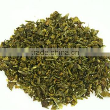 dried green bell pepper flakes