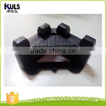 Plastic corner protector for photovoltaic cell board