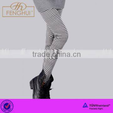 Fashion Damier thickening add velvet leggings