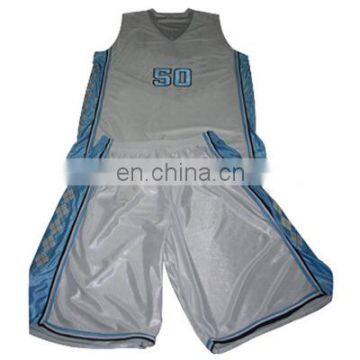 MEN'S BASKETBALL UNIFORM