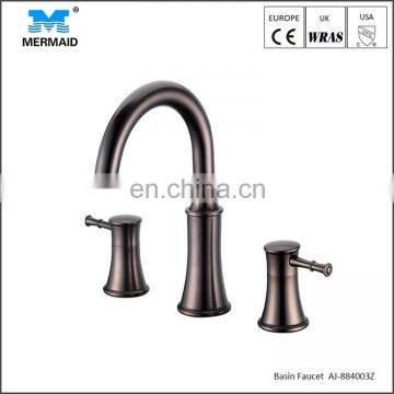 Classic Luxury Bath Faucet With Hand Shower Head Bathtub Shower Faucet photo-2