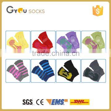 Alibaba website Yoga coton toe socks men 5 five toe socks grip kniting yoga socks