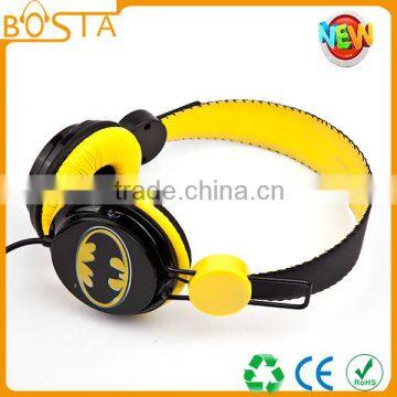 2016 Promotional free sample customized OEM fancy music colorful batman children headphones