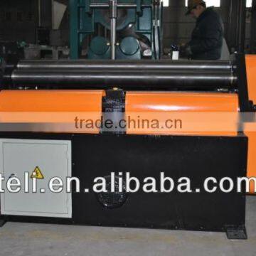 W11F-4*1300 metal plate bending machine, tube forming machine