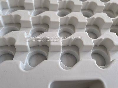 Recyclable Plastic Blister Trays Blister Packaging Inner Trays for Auto Parts White PET Plastic Trays photo-4