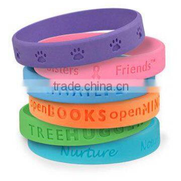 debossed logo silicone bracelet