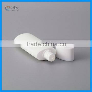 Plastic Empty Sunsceen Bottle photo-3